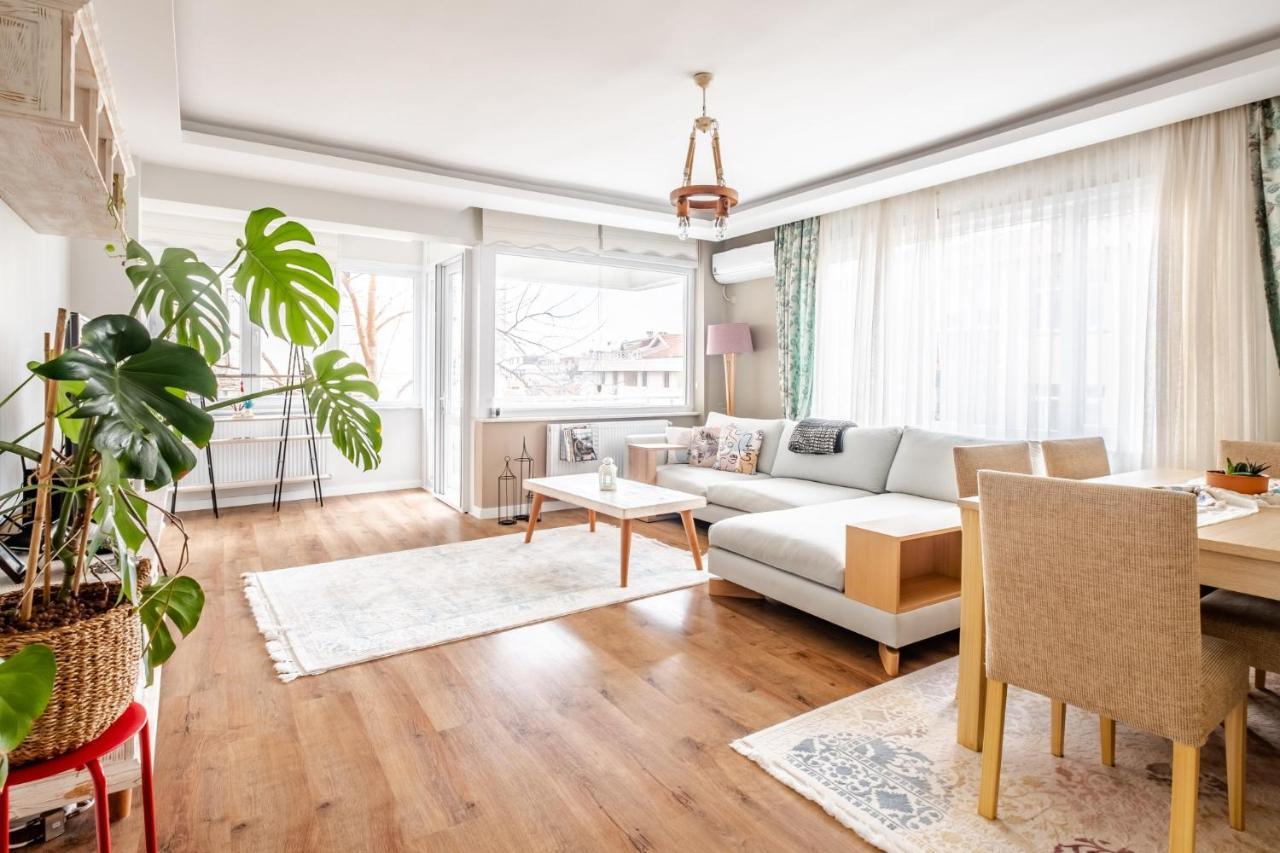 Vibrant Flat With Balcony In Maltepe Apartamento Estambul Exterior foto