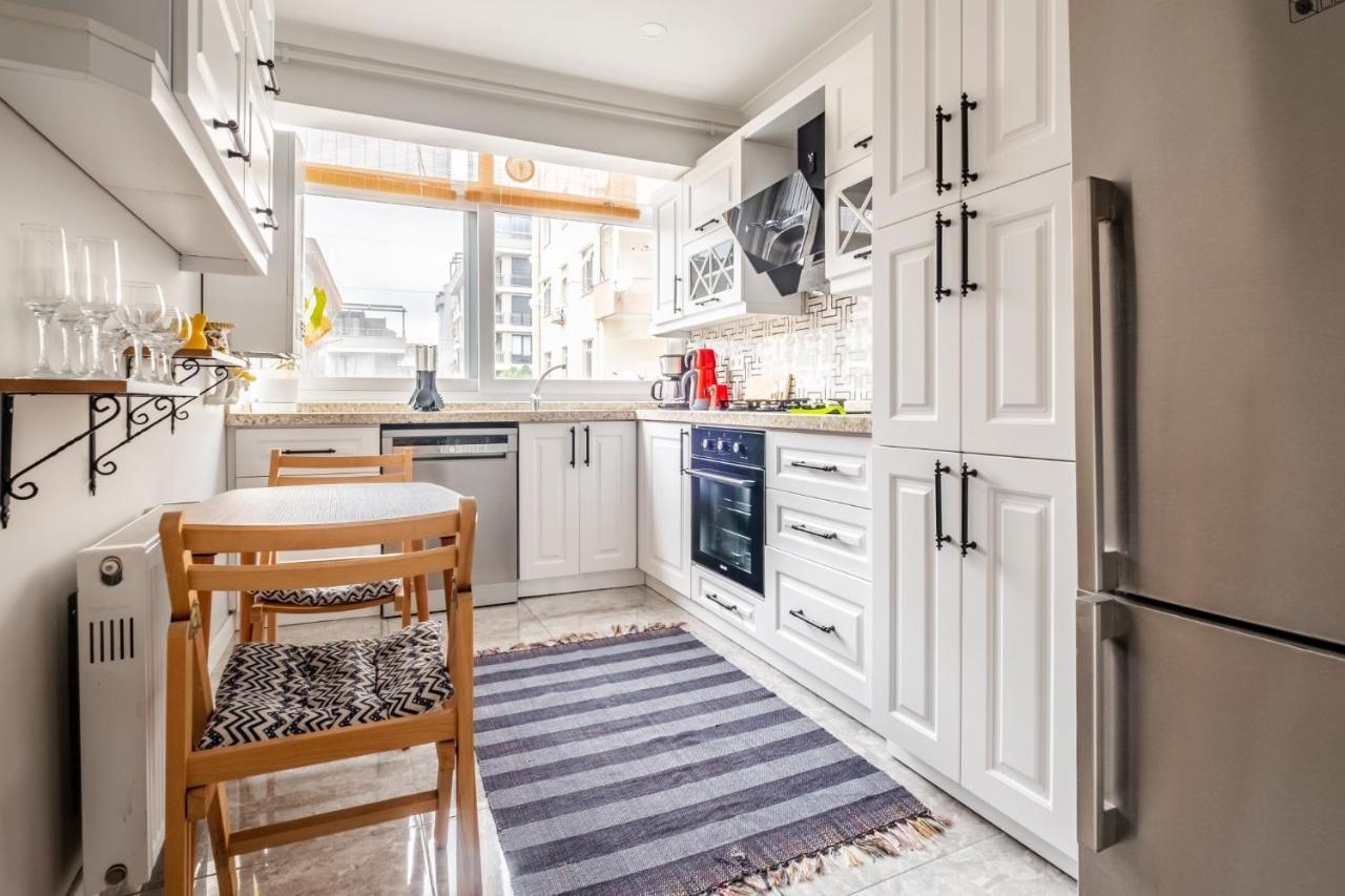 Vibrant Flat With Balcony In Maltepe Apartamento Estambul Exterior foto